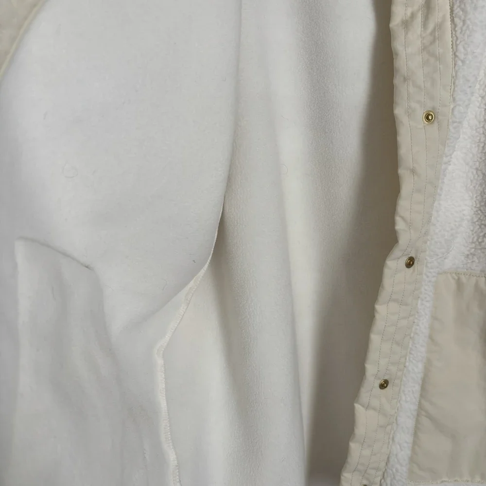 J Crew Teddy Sherpa Jacket Womens Medium Ivory Beige Snap Button Preppy‎ Pockets